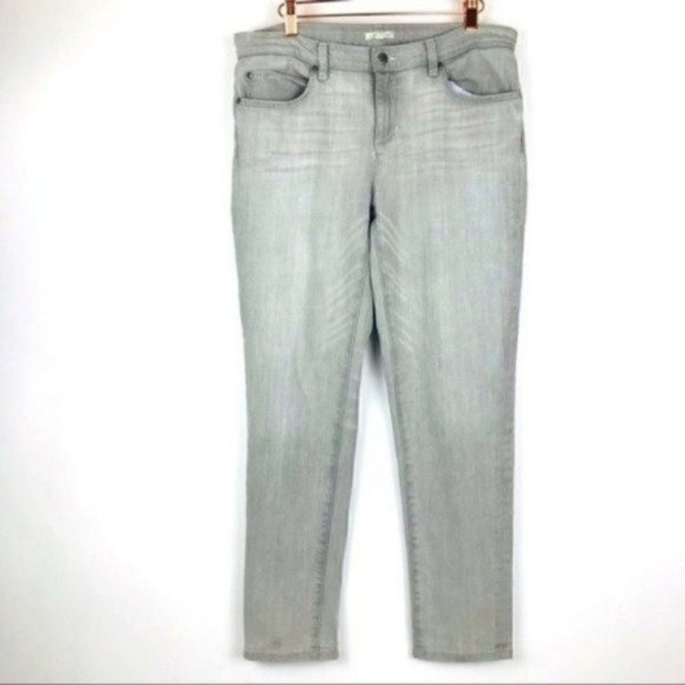 Eileen Fisher Gray Denim distressed skinny 8 BoxH